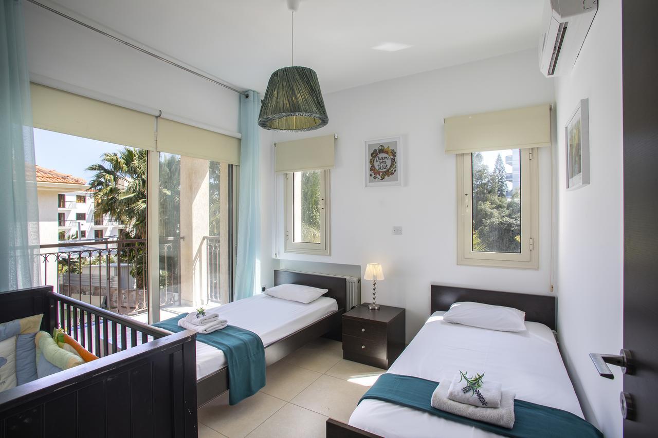 Villa Michelle 10 à Protaras Extérieur photo