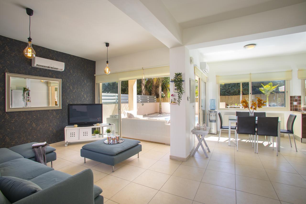 Villa Michelle 10 à Protaras Extérieur photo