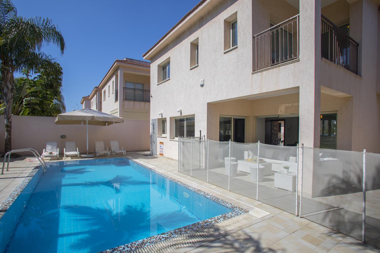 Villa Michelle 10 à Protaras Extérieur photo